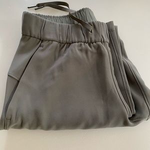 On The Fly Pant 27” - Grey Sage